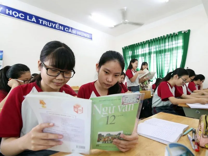 c00 gom nhung mon nao to hop mon khoi c thong tin chi tiet